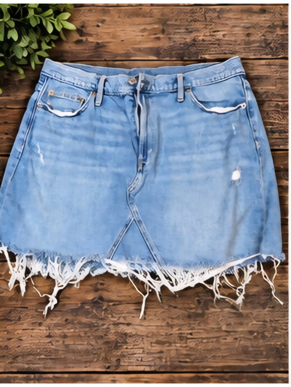 Gap Light wash distressed denim skirt sz16